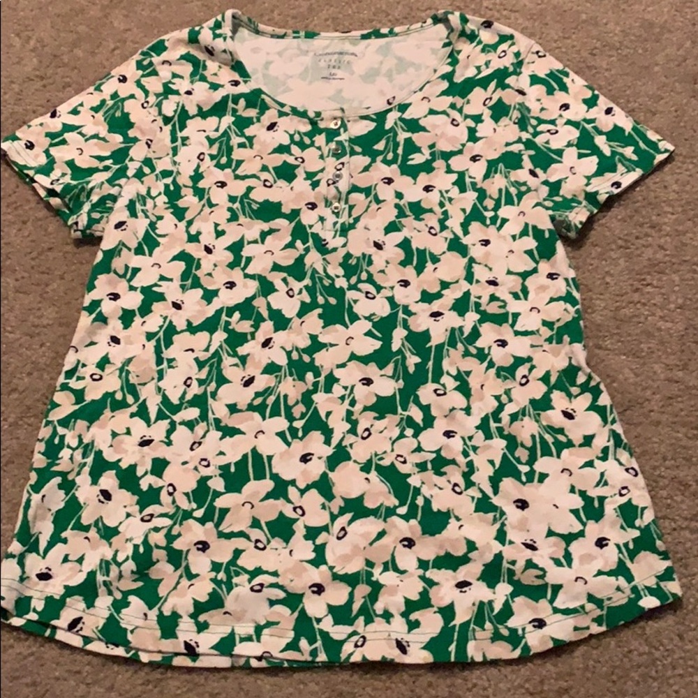 Woman’s Green Floral Top